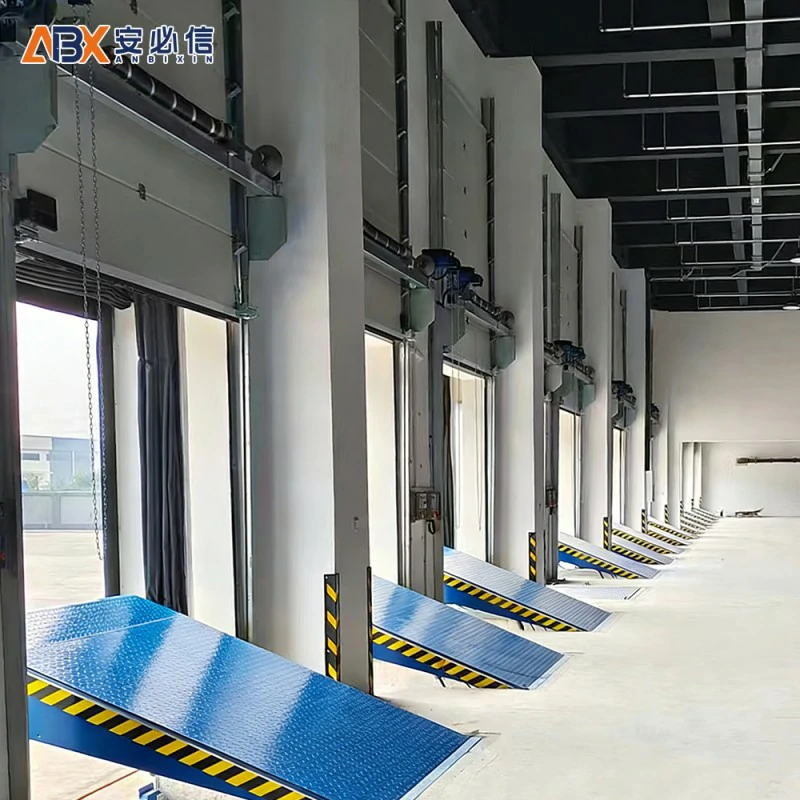 昆玉翻板提升门